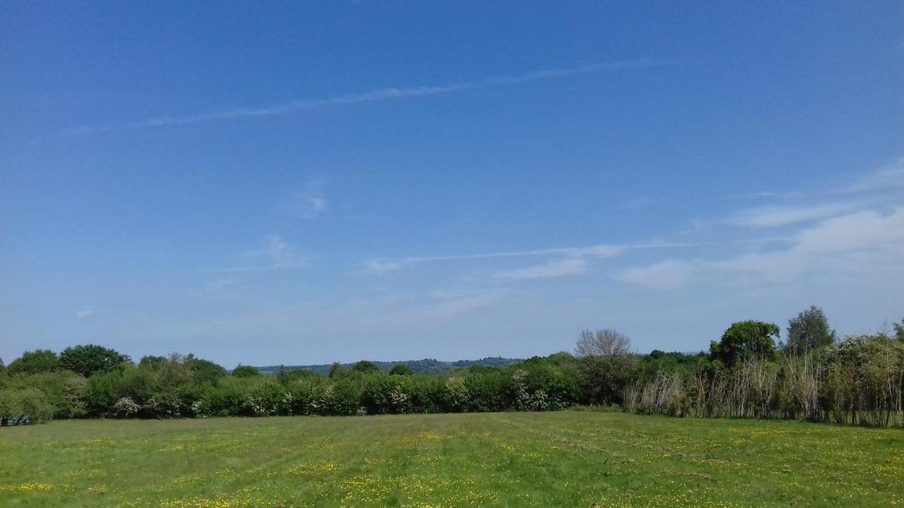 Campsite Pitch Your Own Tent In Beautiful Location Kent Sussex Border *
